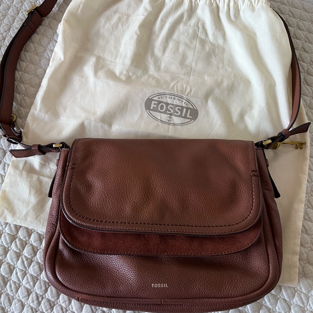 Fossil purse